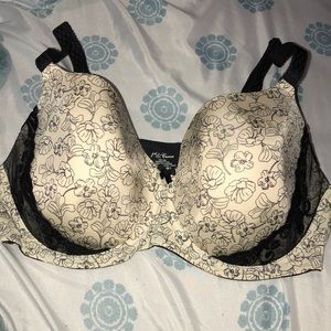 Bra 38D